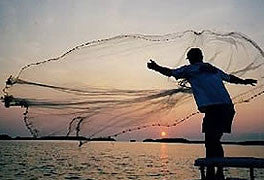 How to Throw A Cast Net - Video