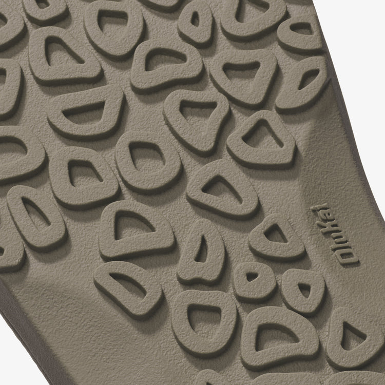 OluKai Men's Ohana Sandals - Dogfish Tackle & Marine