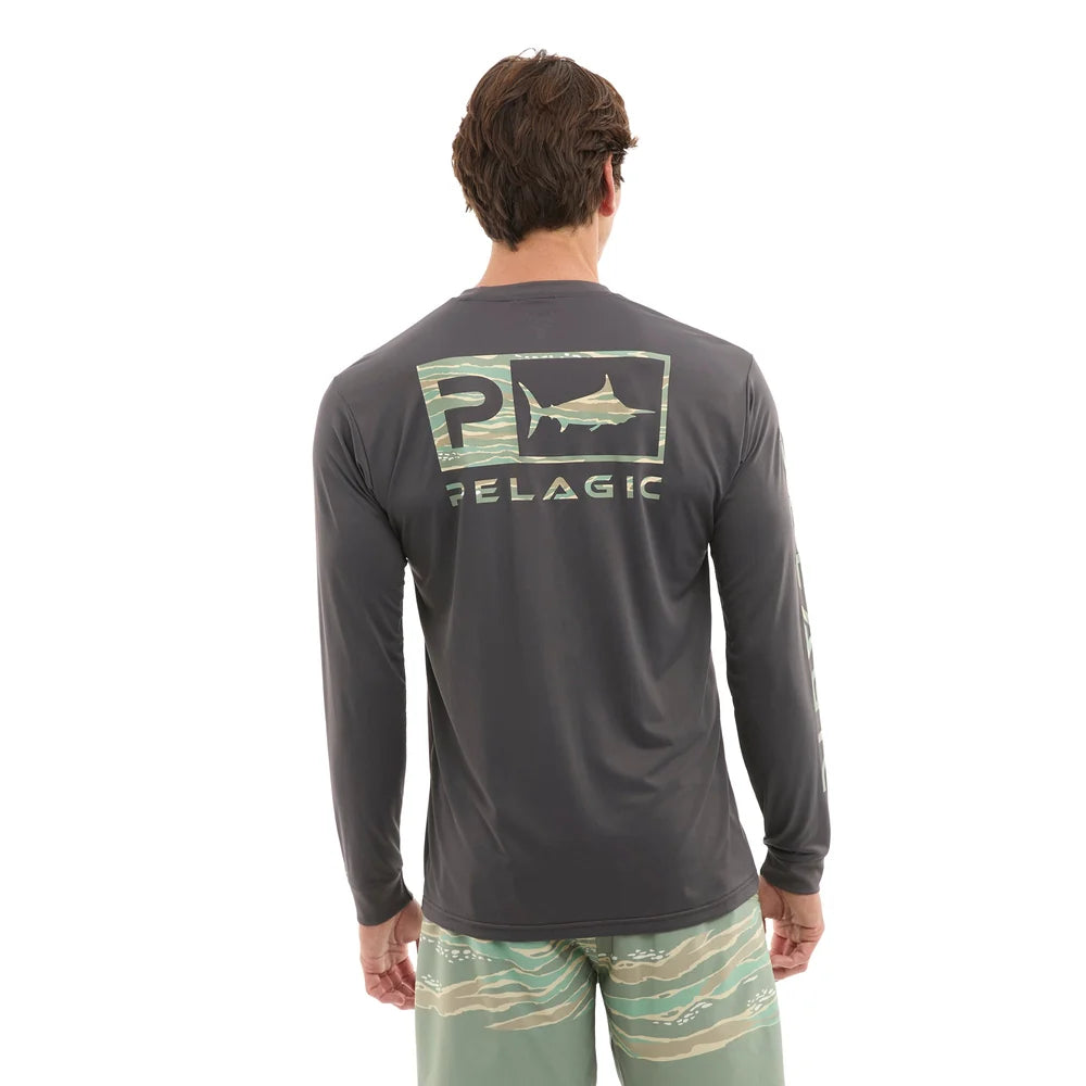 Pelagic Aquatek Marlin Icon Fishing Shirt*
