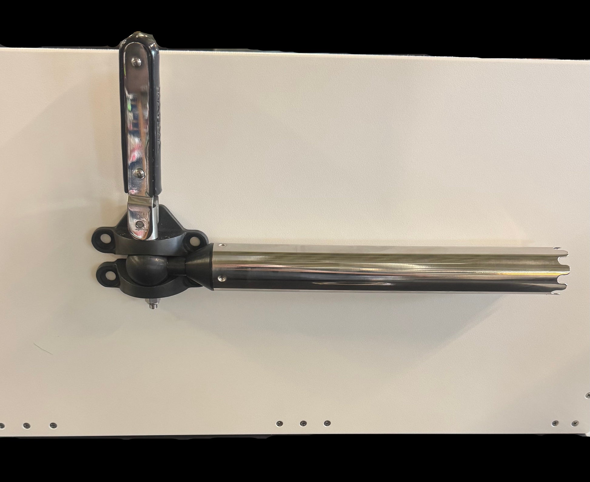 Dogfish Rod Holder Cutting Table - Dogfish Tackle & Marine