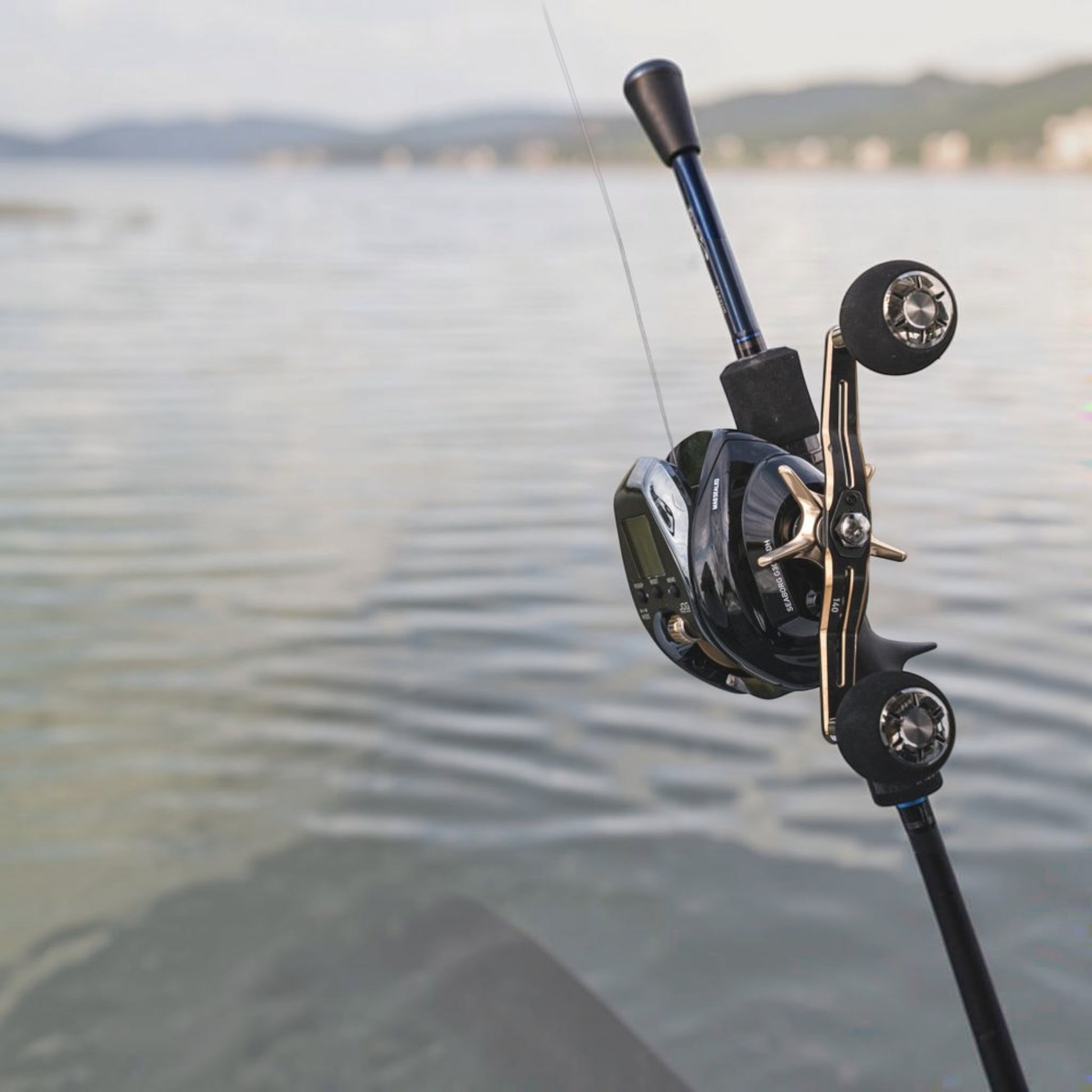 Daiwa Seaborg 300J-DH Electric Reel - Dogfish Tackle & Marine