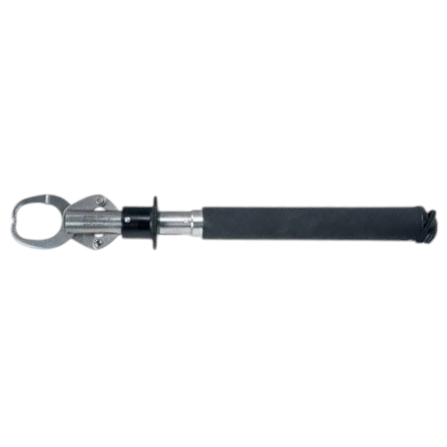 Dogfish Tackle & Marine Eastaboga Tackle Boga Grip fish scale with stainless steel jaws and rubberized handle