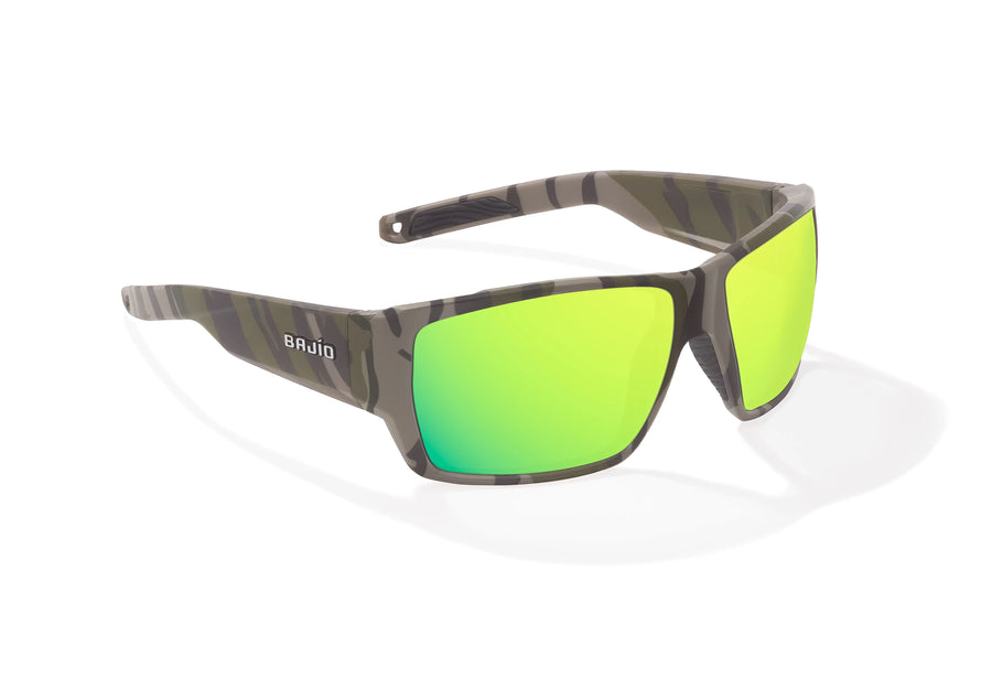 Bajio Vega - Mossy Oak Bottomland Sunglasses - Dogfish Tackle & Marine