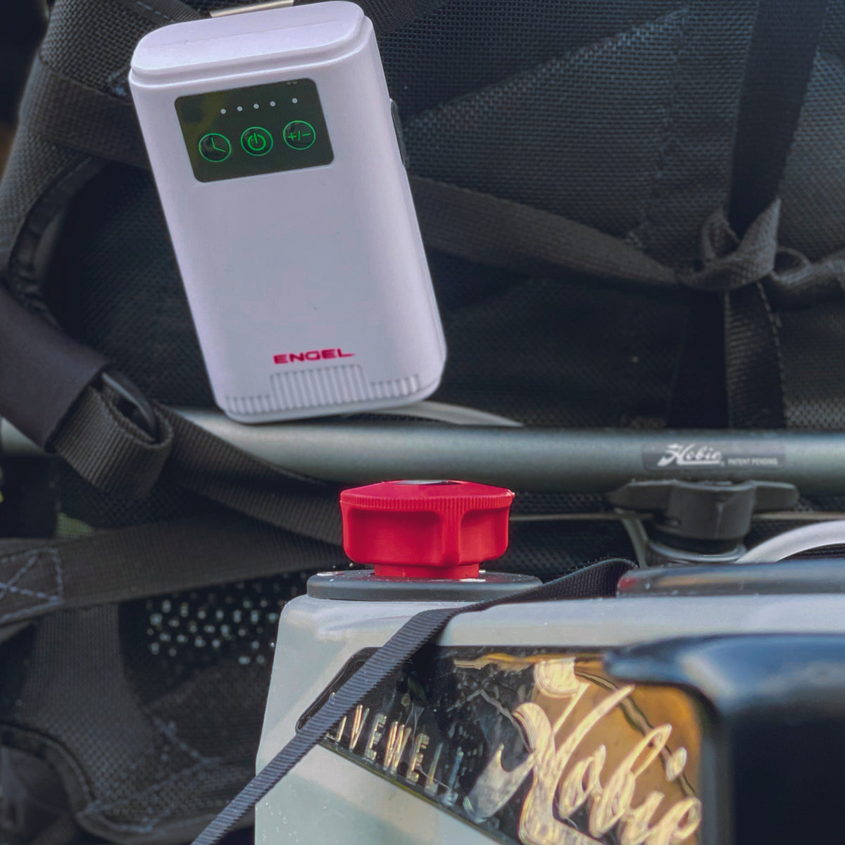 Engel Lithium-ion Rechargeable Live Bait Aerator Pump - Dogfish Tackle & Marine