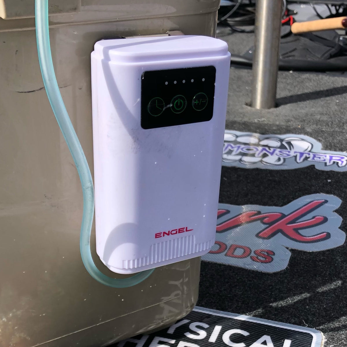 Engel Lithium-ion Rechargeable Live Bait Aerator Pump - Dogfish Tackle & Marine