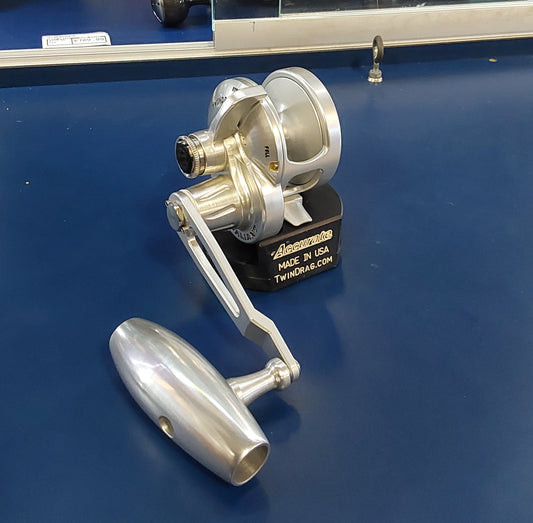 Accurate Valiant BV-500N-SPJ-SILVER * - Dogfish Tackle & Marine