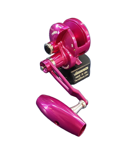 Accurate Valiant BV2-600HHNN-SPJ-HOT PINK * - Dogfish Tackle & Marine