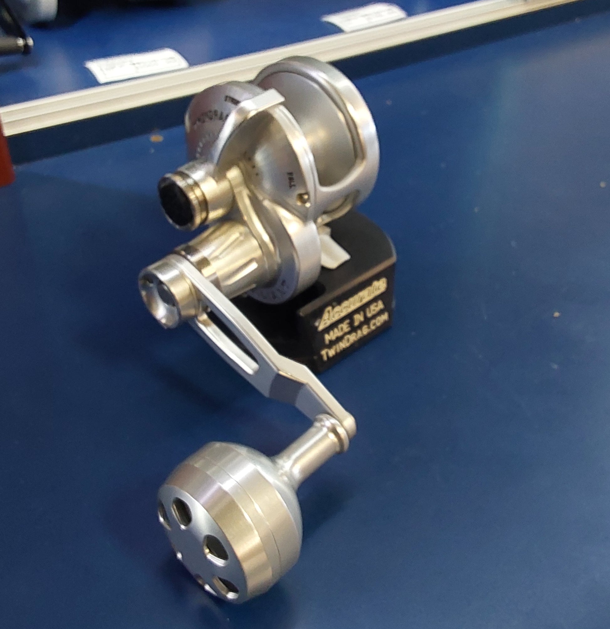 Accurate Valiant BV2-500N-SILVER * - Dogfish Tackle & Marine