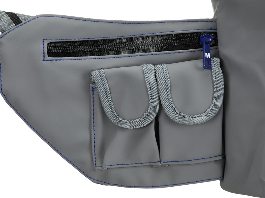 Mustad Blueline Game Time Hip Bag