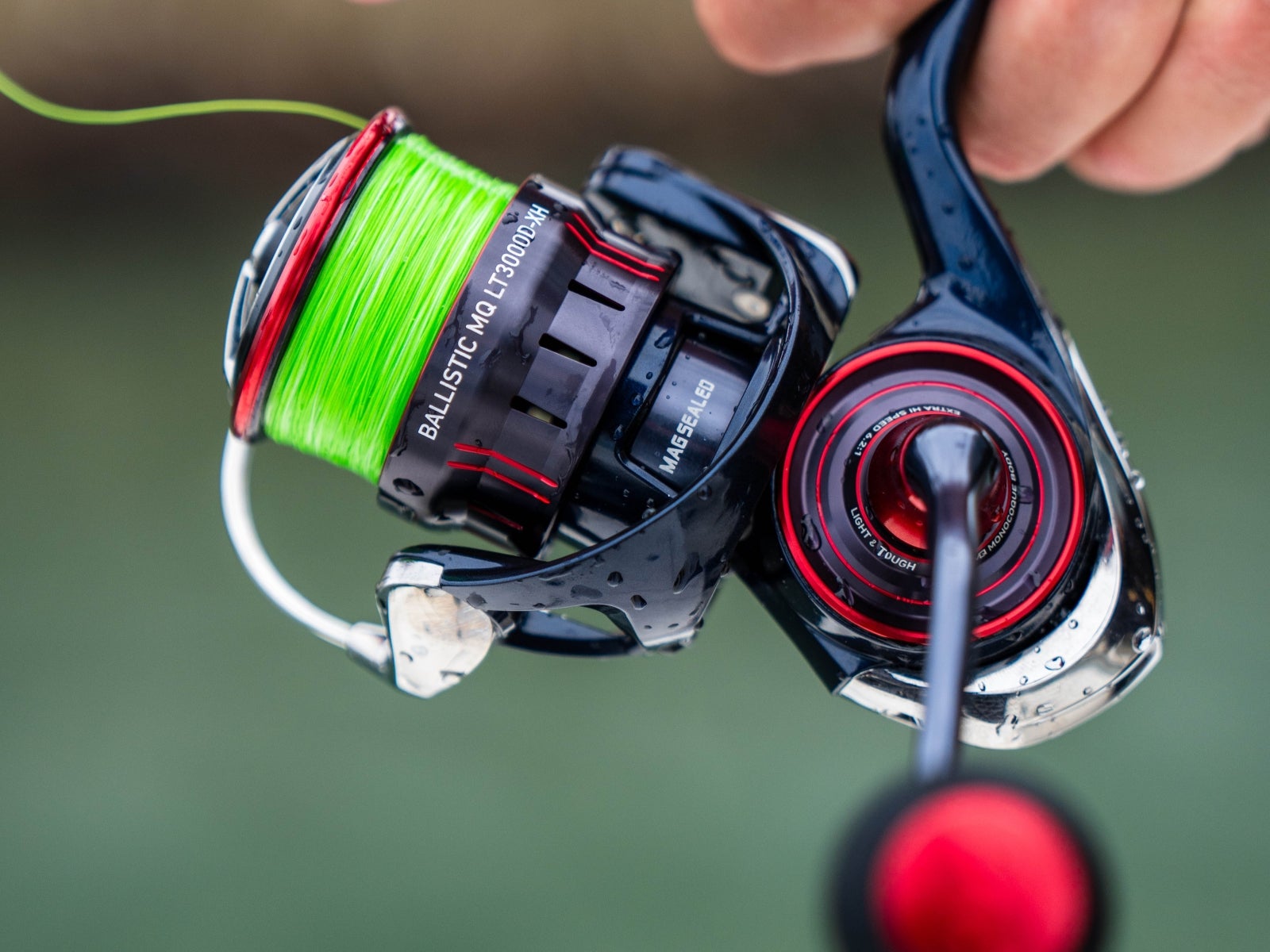 daiwa ballistic casting reel MQ LT US while a full 360 screw_in sideplate enhances compactness and eases maintenance Daiwa Ballistic MQ LT Spinning