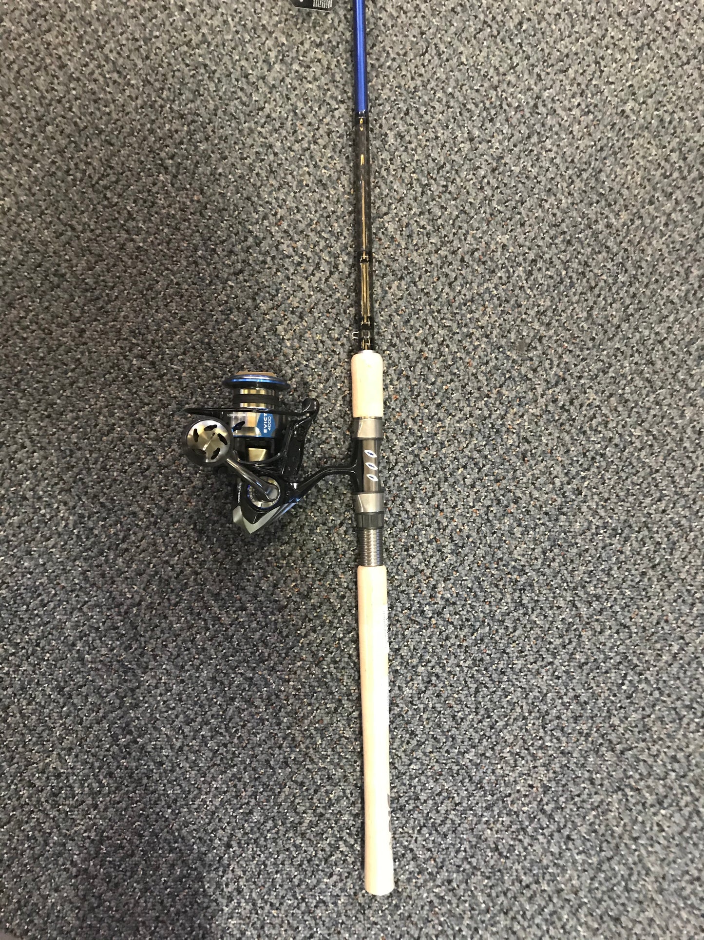 Tsunami Evict 4000 - Carbon Shield 7'6 MH Spinning Reel Combo - Dogfish Tackle & Marine